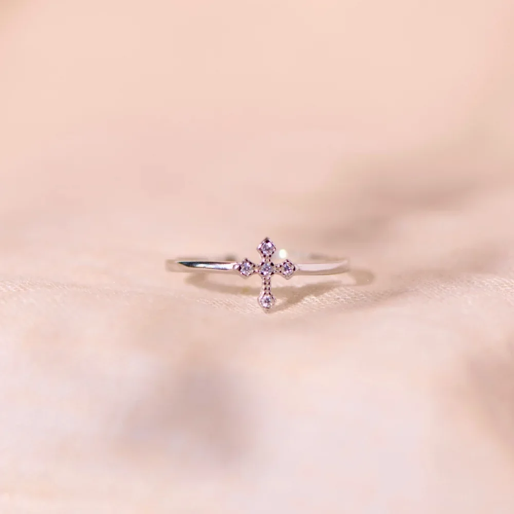God's Love - Teardrop Cross Ring - Image 5